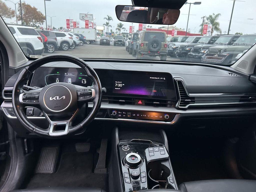 used 2023 Kia Sportage Hybrid car, priced at $24,972