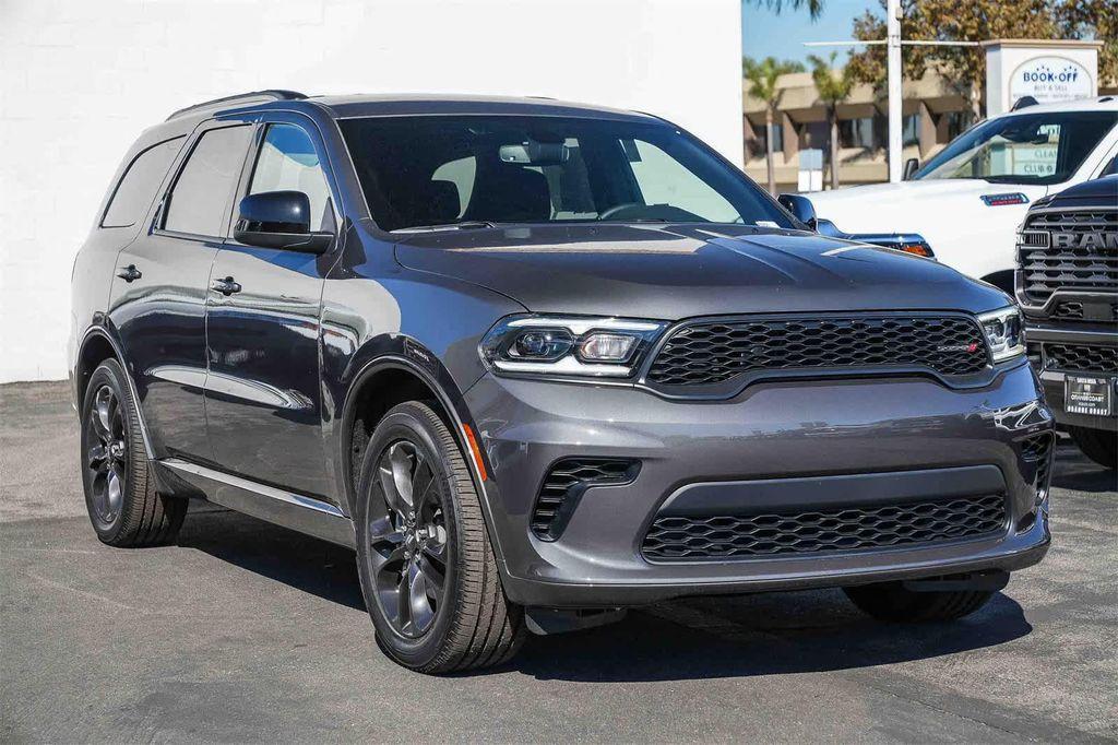 new 2025 Dodge Durango car, priced at $38,075