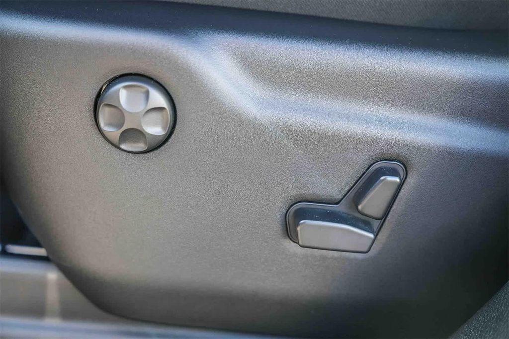 new 2025 Dodge Durango car, priced at $38,075