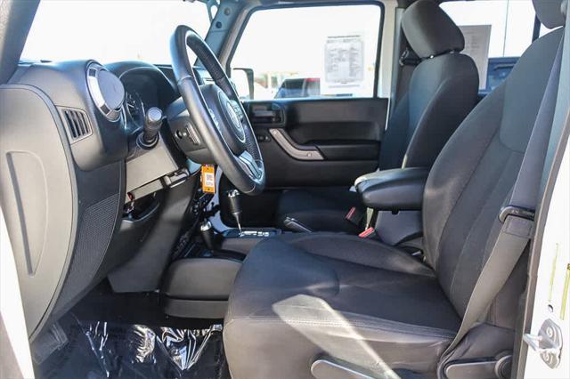 used 2015 Jeep Wrangler Unlimited car, priced at $21,499