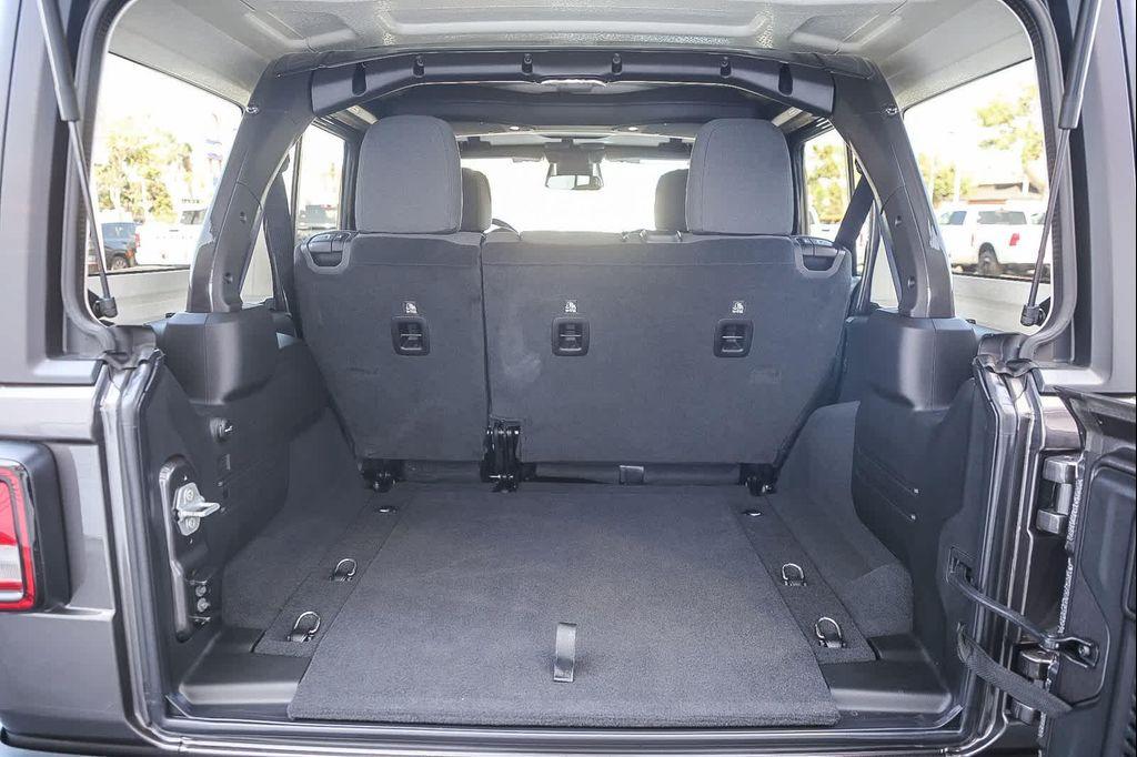 new 2025 Jeep Wrangler car, priced at $40,395