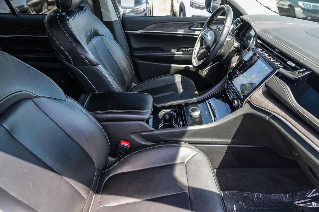 used 2022 Jeep Grand Cherokee car, priced at $31,423