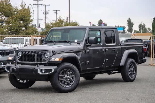 new 2024 Jeep Gladiator car, priced at $42,882