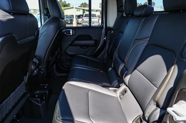 new 2025 Jeep Gladiator car, priced at $49,660