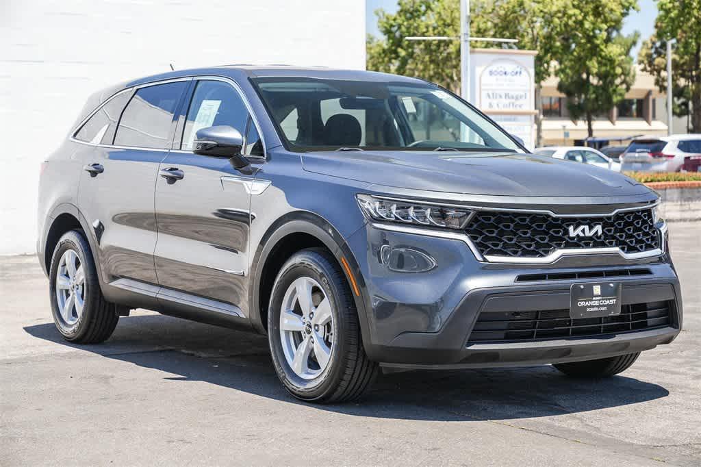 used 2023 Kia Sorento car, priced at $21,733