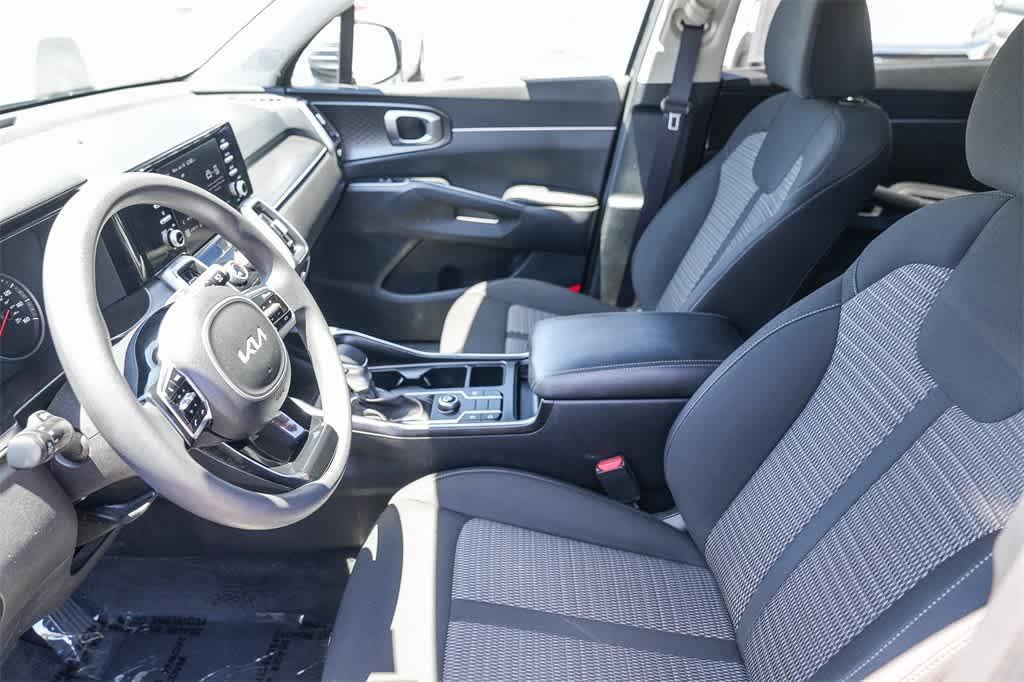 used 2023 Kia Sorento car, priced at $21,733