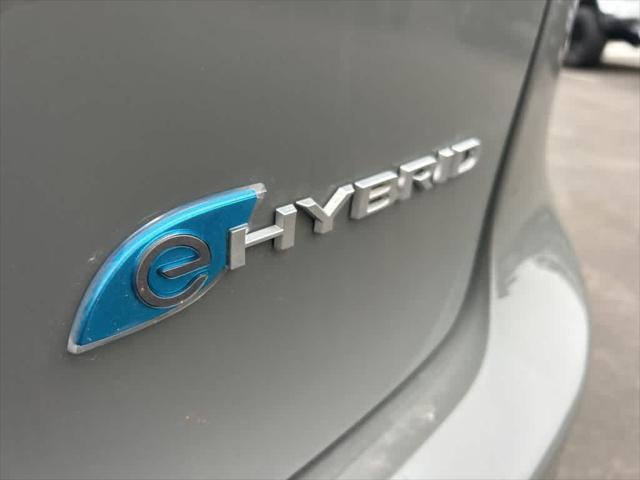 used 2023 Chrysler Pacifica car, priced at $39,972