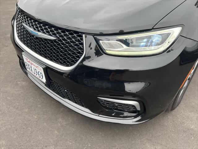 used 2021 Chrysler Pacifica car, priced at $33,433