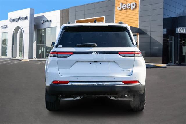 new 2024 Jeep Grand Cherokee car, priced at $34,242