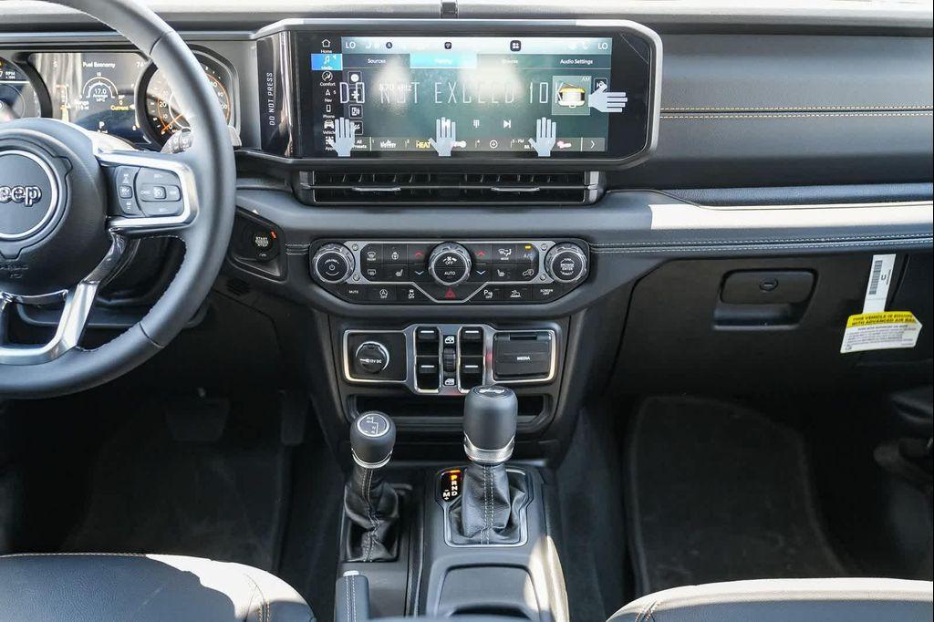 new 2025 Jeep Wrangler car, priced at $45,530