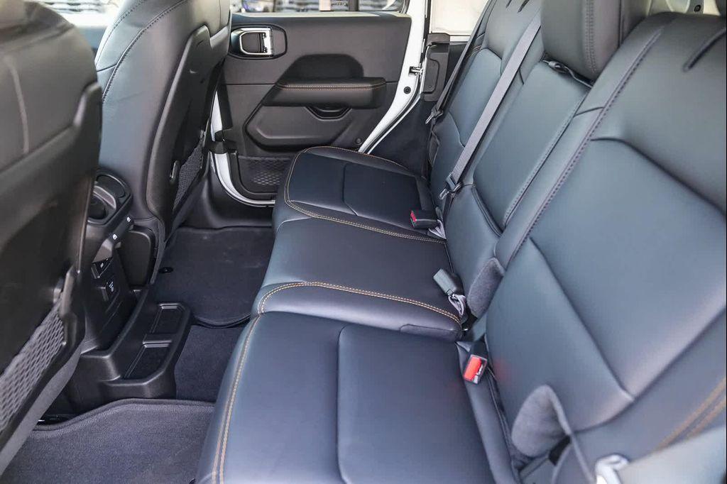 new 2025 Jeep Wrangler car, priced at $45,530