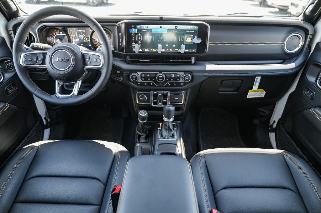 new 2025 Jeep Wrangler car, priced at $45,530