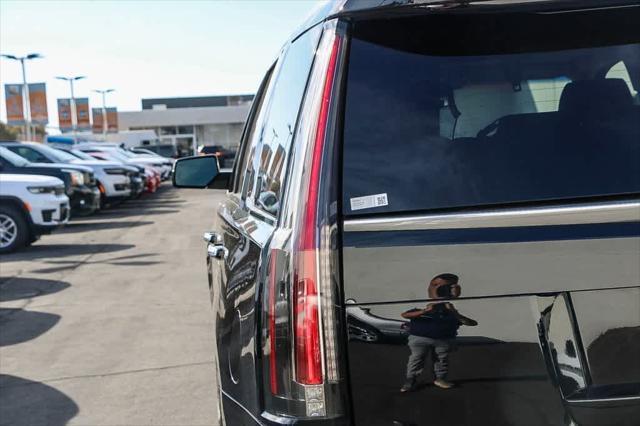 used 2015 Cadillac Escalade car, priced at $26,888