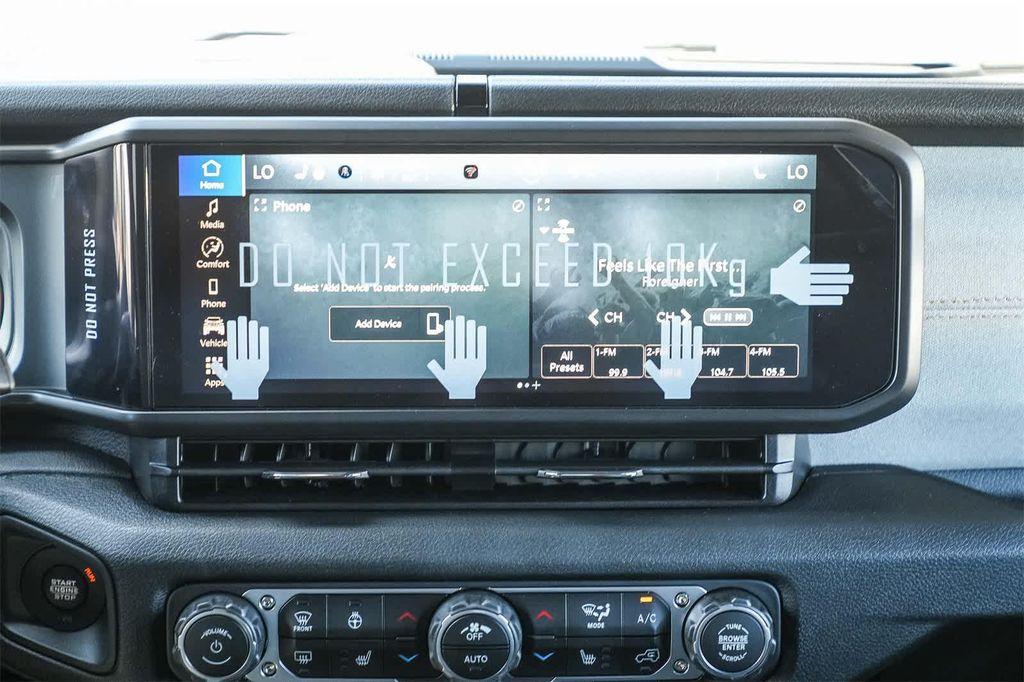 new 2025 Jeep Wrangler car, priced at $40,970