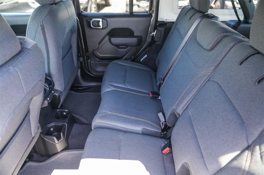 new 2025 Jeep Wrangler car, priced at $40,970