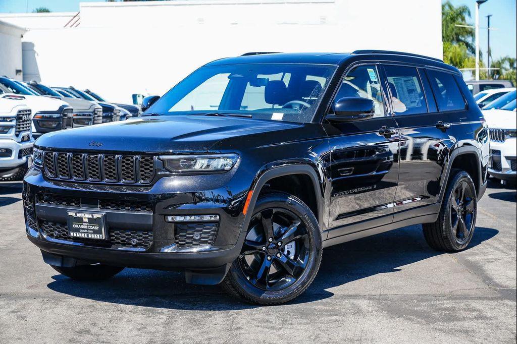 new 2025 Jeep Grand Cherokee L car, priced at $49,085