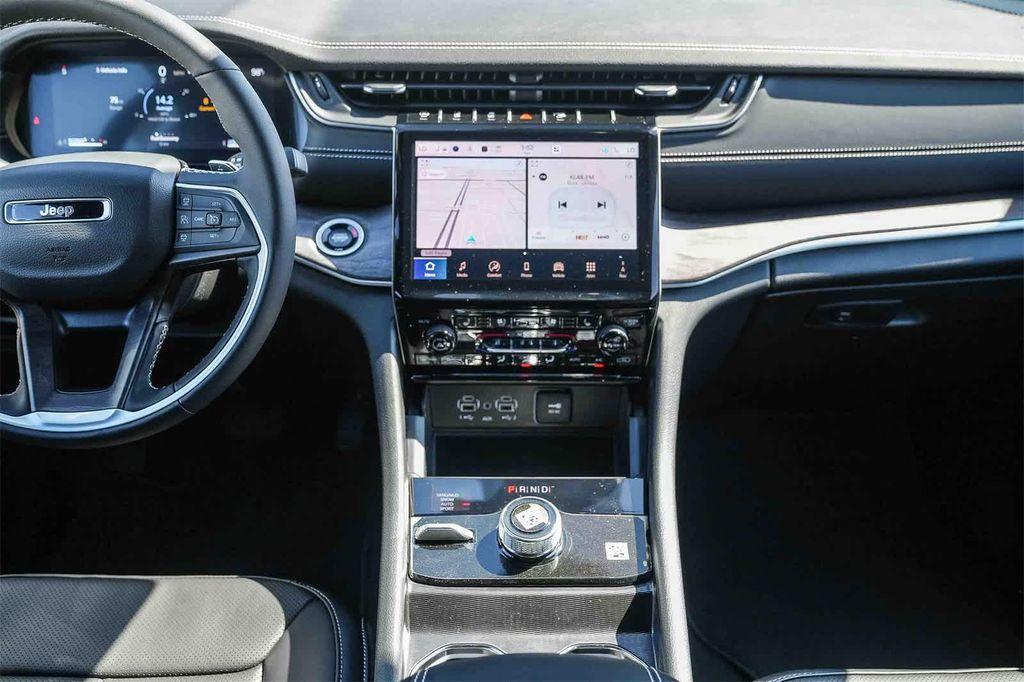 new 2025 Jeep Grand Cherokee L car, priced at $48,415