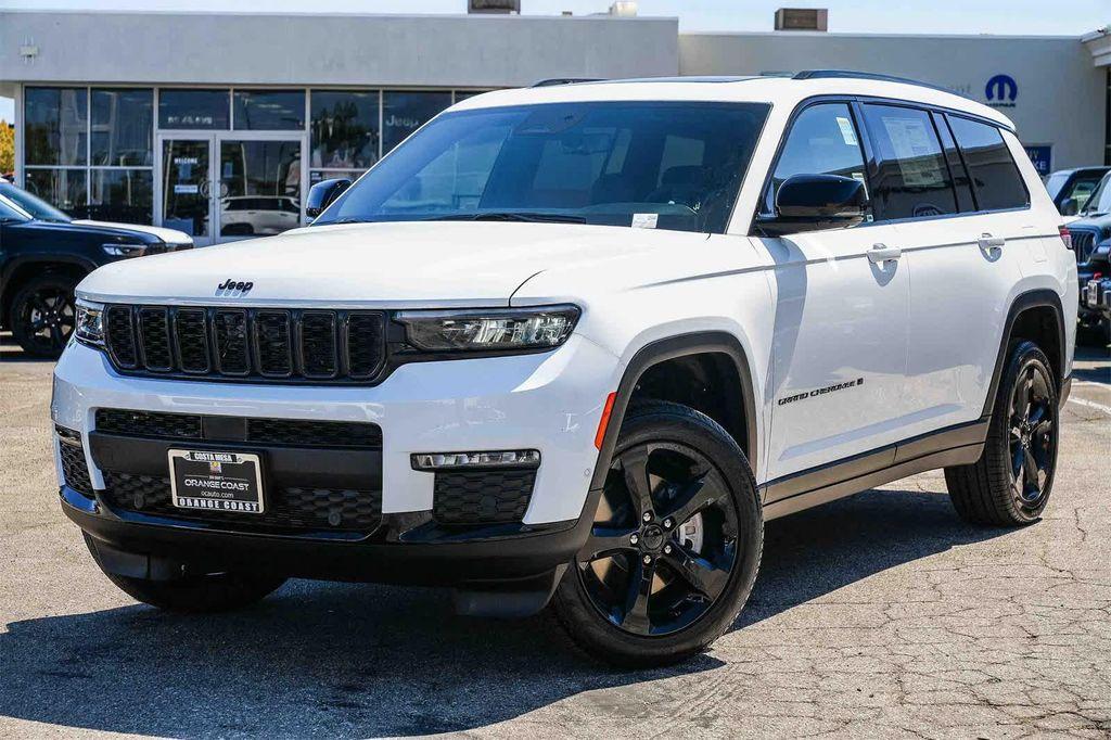 new 2025 Jeep Grand Cherokee L car, priced at $48,490