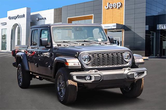 new 2024 Jeep Gladiator car, priced at $35,572