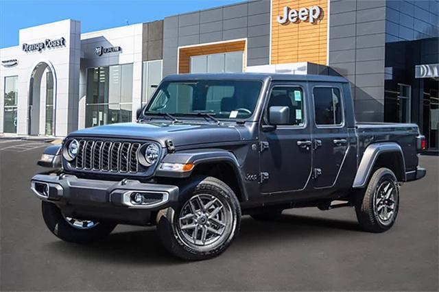 new 2024 Jeep Gladiator car, priced at $35,572