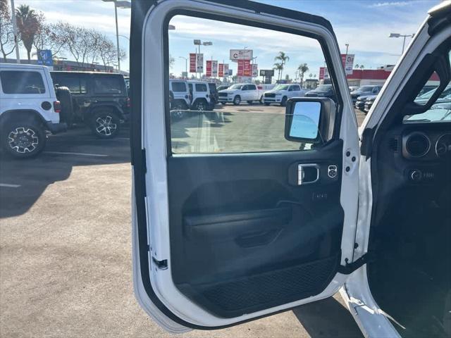 used 2018 Jeep Wrangler Unlimited car, priced at $23,353