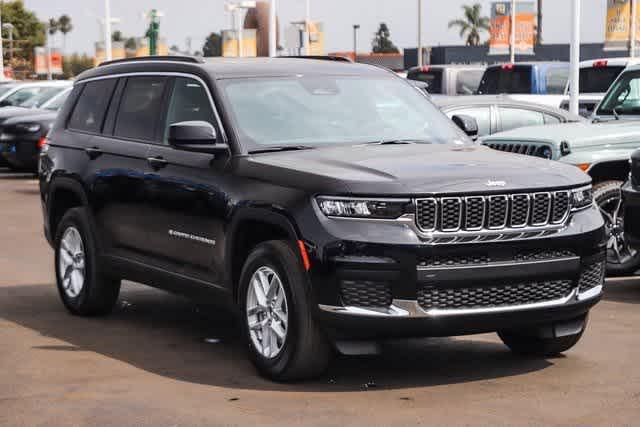 new 2024 Jeep Grand Cherokee L car, priced at $40,384