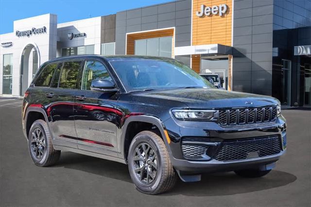 new 2024 Jeep Grand Cherokee car, priced at $39,679