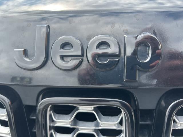 used 2020 Jeep Grand Cherokee car, priced at $25,060