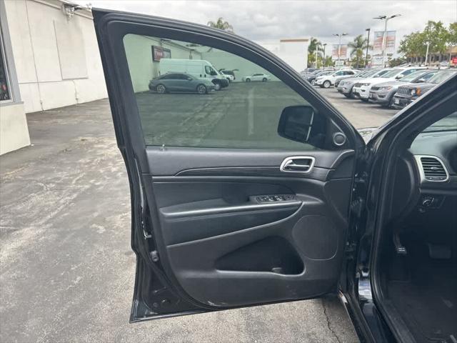 used 2020 Jeep Grand Cherokee car, priced at $25,060