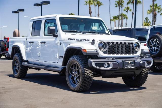new 2025 Jeep Gladiator car, priced at $49,065