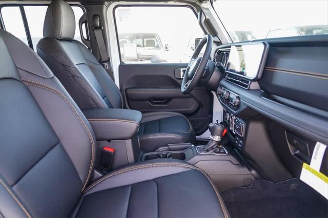 new 2025 Jeep Gladiator car, priced at $49,065