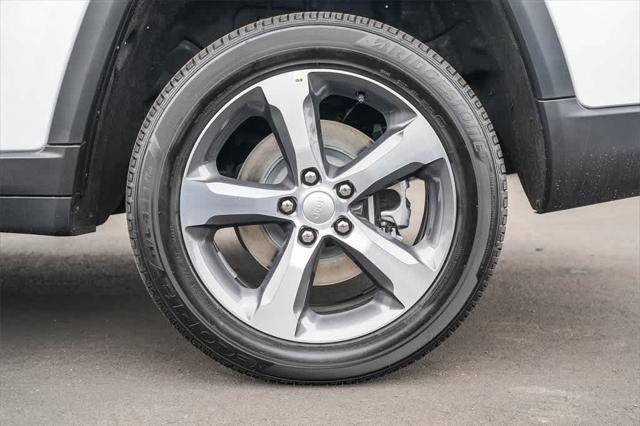 new 2025 Jeep Grand Cherokee L car, priced at $44,853