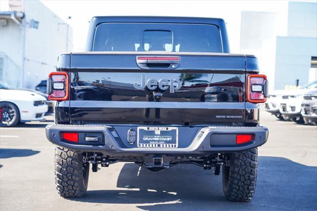 new 2025 Jeep Gladiator car, priced at $49,660