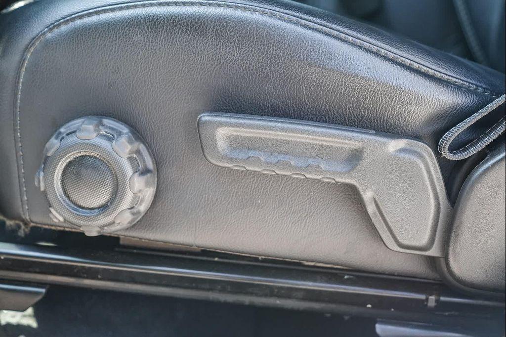 used 2019 Jeep Wrangler Unlimited car, priced at $26,921