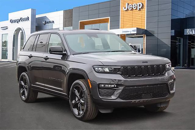 new 2025 Jeep Grand Cherokee car, priced at $48,035