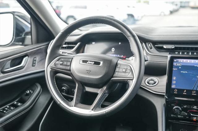 used 2022 Jeep Grand Cherokee car, priced at $34,300