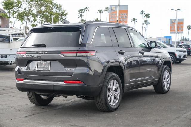 used 2022 Jeep Grand Cherokee car, priced at $34,300