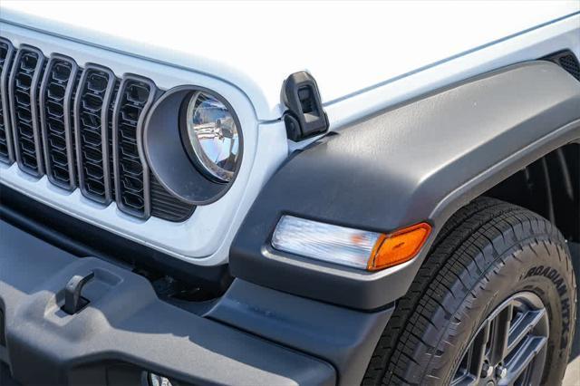 new 2025 Jeep Wrangler car, priced at $42,735