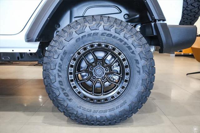 new 2025 Jeep Wrangler car, priced at $43,869