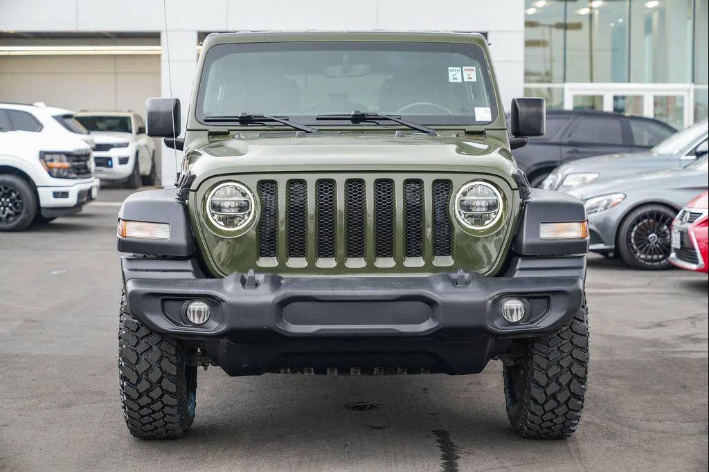 used 2021 Jeep Wrangler Unlimited car, priced at $27,500