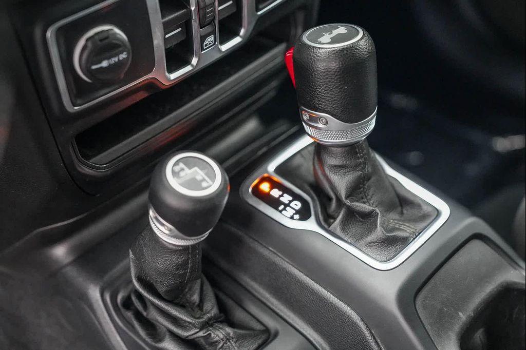 used 2021 Jeep Wrangler Unlimited car, priced at $27,500