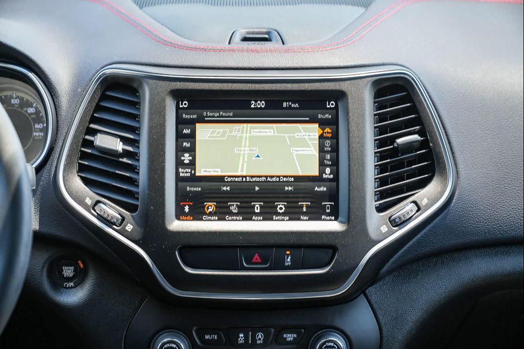 used 2022 Jeep Cherokee car, priced at $26,391