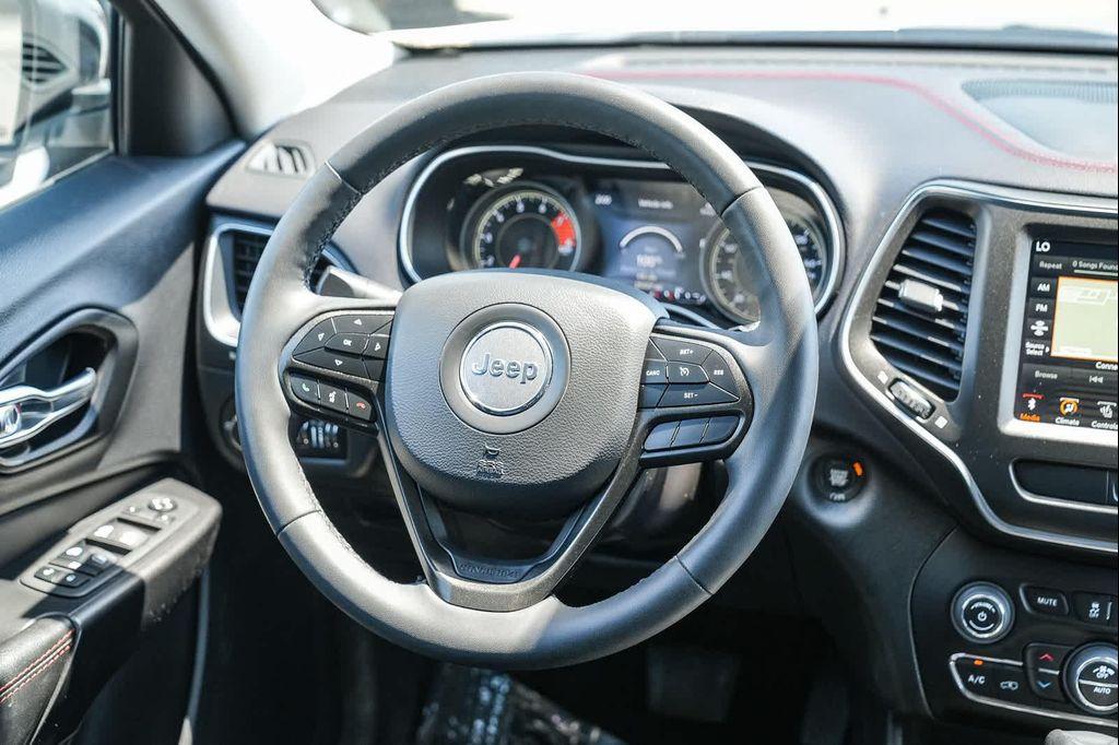 used 2022 Jeep Cherokee car, priced at $26,391