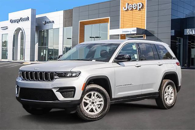 new 2024 Jeep Grand Cherokee car, priced at $36,249