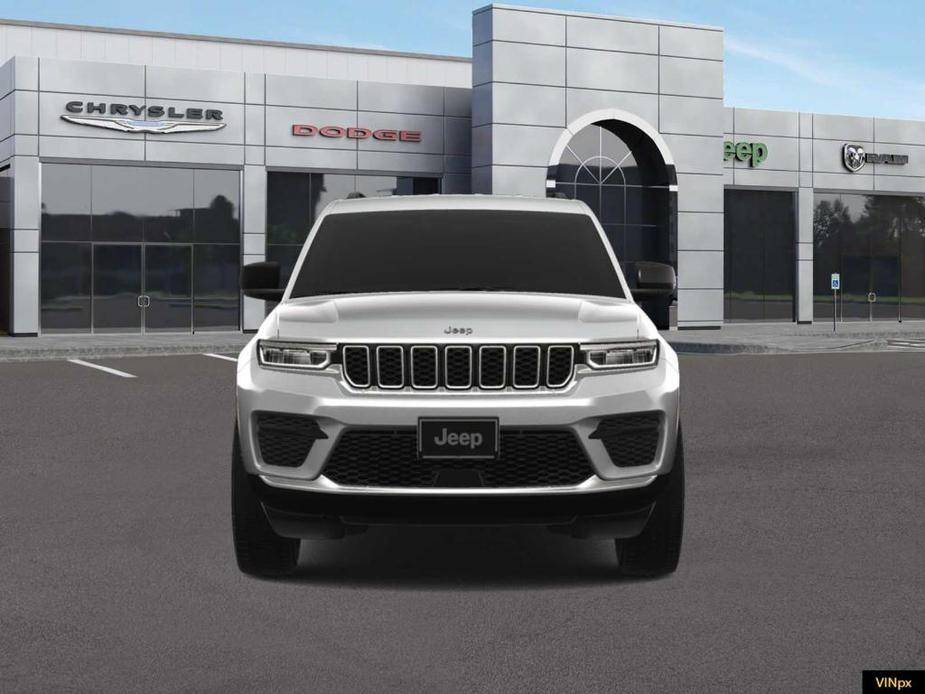 new 2024 Jeep Grand Cherokee car, priced at $38,446