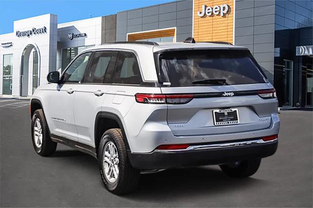 new 2024 Jeep Grand Cherokee car, priced at $36,249