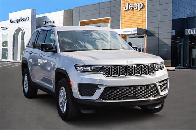 new 2024 Jeep Grand Cherokee car, priced at $36,249