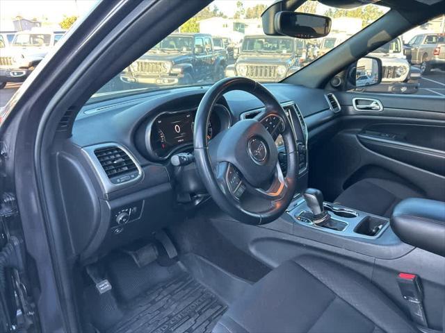 used 2018 Jeep Grand Cherokee car, priced at $17,172