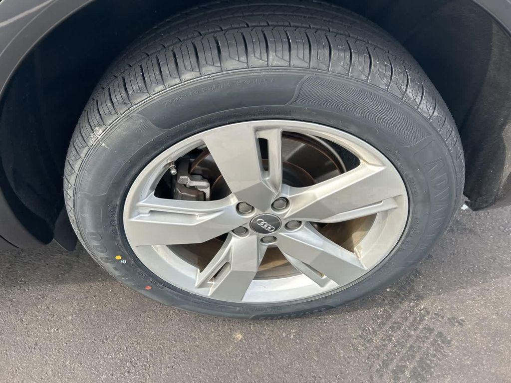 used 2018 Audi Q5 car, priced at $18,488