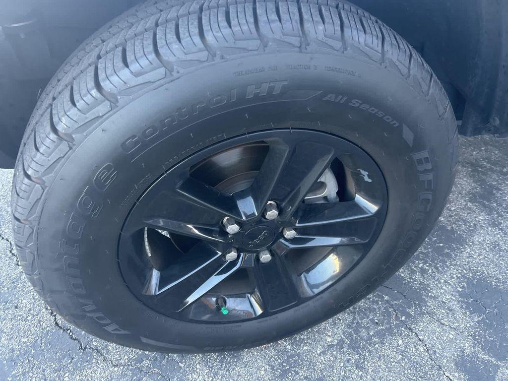 used 2021 Jeep Wrangler Unlimited car, priced at $27,972